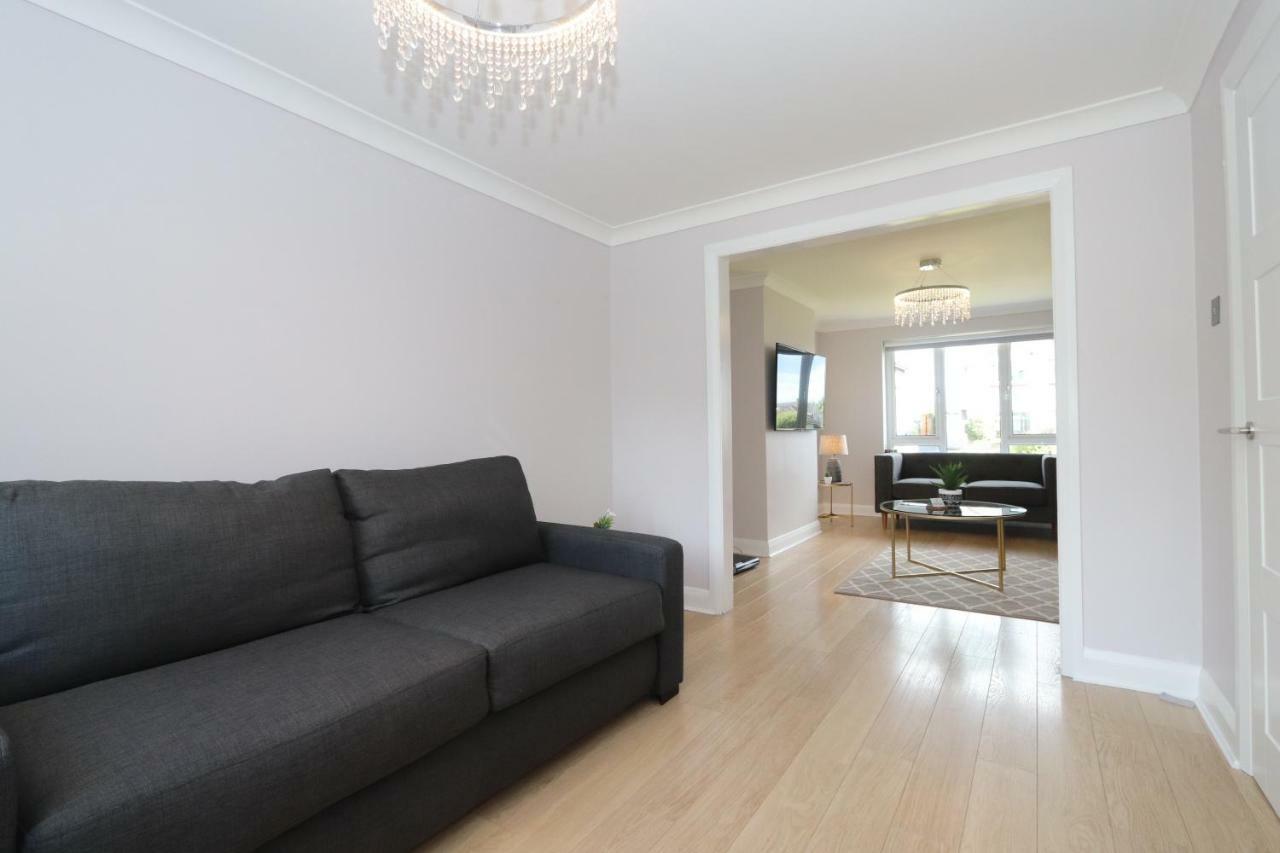 Dunfermline - Luxury 3 Bedroom 2 Bathroom Detached House With Garden Exterior foto